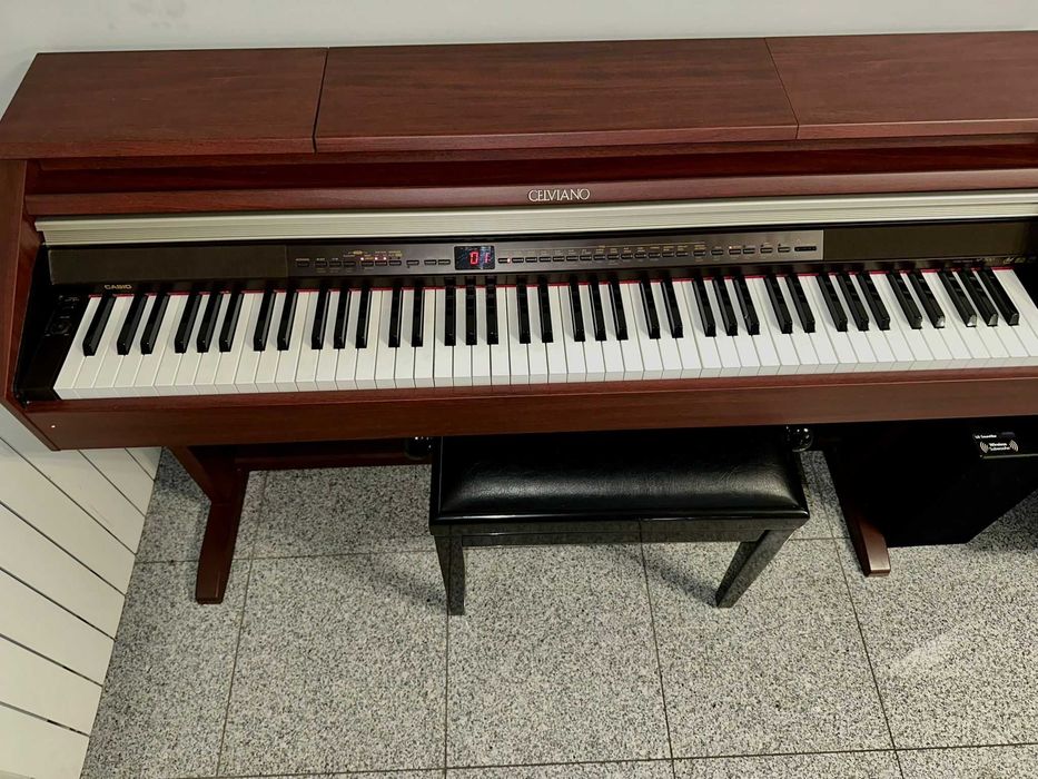 Casio Celviano AP-500 – Piano Digital  (Impecável)