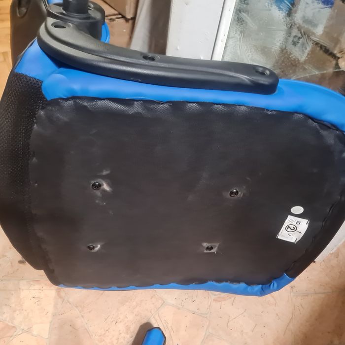 Кресло офисное каркас паралон