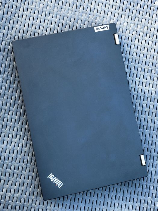 Ноутбук Lenovo ThinkPad P15 Gen 1 i9-10885H 32 ГБ 1 ТБ 15.6  FHD Win11