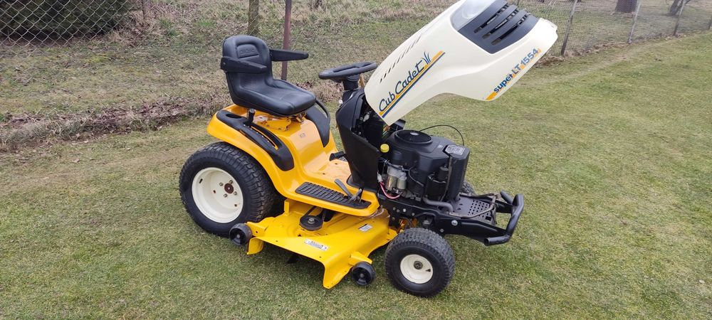 Traktorek kosiarka CUB CADET 27HP V-Twin Kohler Husqvarna John Deere