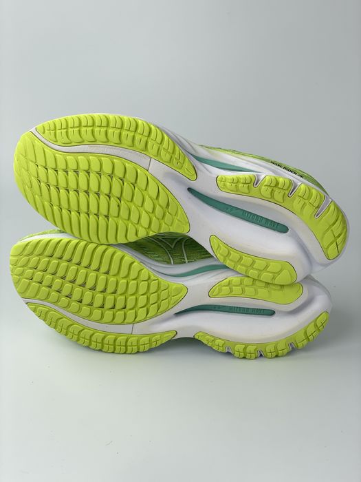 Кросівки MIZUNO Wave Rider 26 Оригінал
