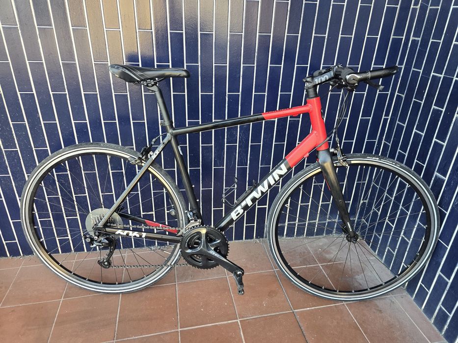 Bicicleta de estrada L guiador recto