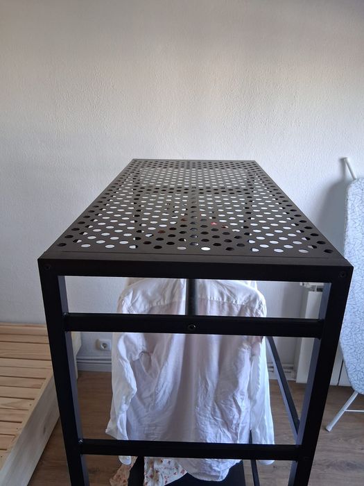 Charriot IKEA em metal preto