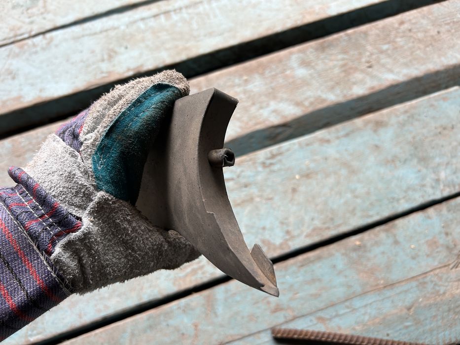 Защитная накладка задней балки