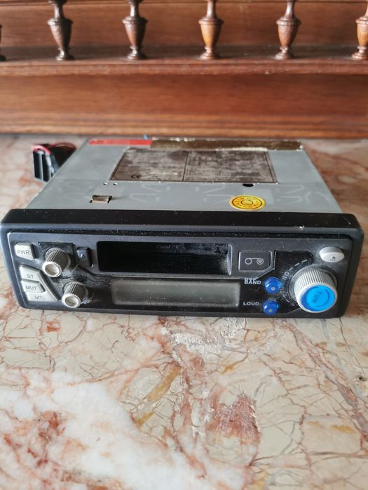 Rádios Auto (18 cm Largura)