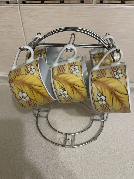 Набори чашок продам. Бу.