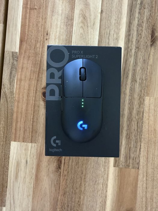 Logitech G Pro X Superlight Wireless Preto com Dongle USB