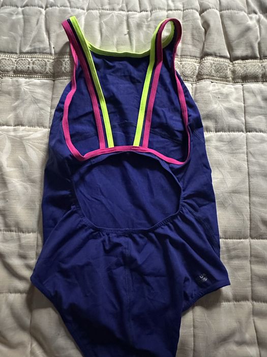 fato de banho piscina