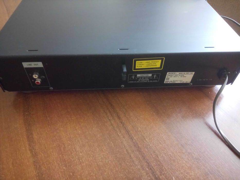 Продам CD проигрыватель Sony CDP-195.
