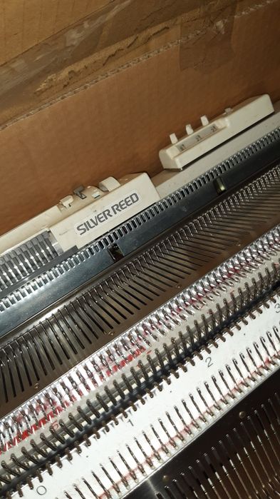 Вязальная машинка Silver