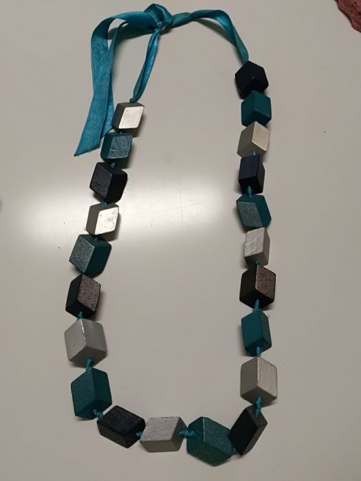 Vendo 5 Colares- oferta portes