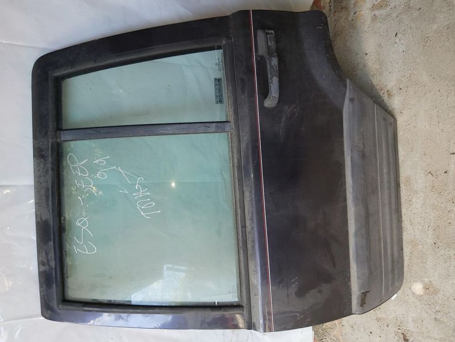 Porta Traseira Esquerda Cheroquee 1999 Completa