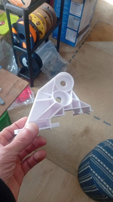 Suporte (calhas) de Para-choque BMW E46 em ASA – Alta Resistência UV e Calor