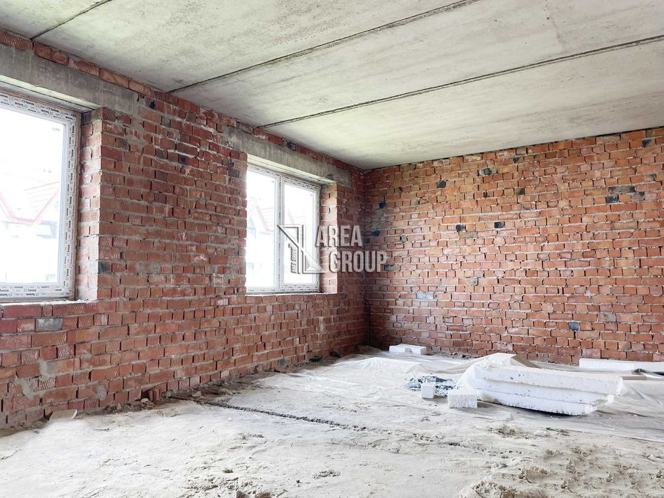 Котедж готовий до ремонту в районі Цукрового заводу