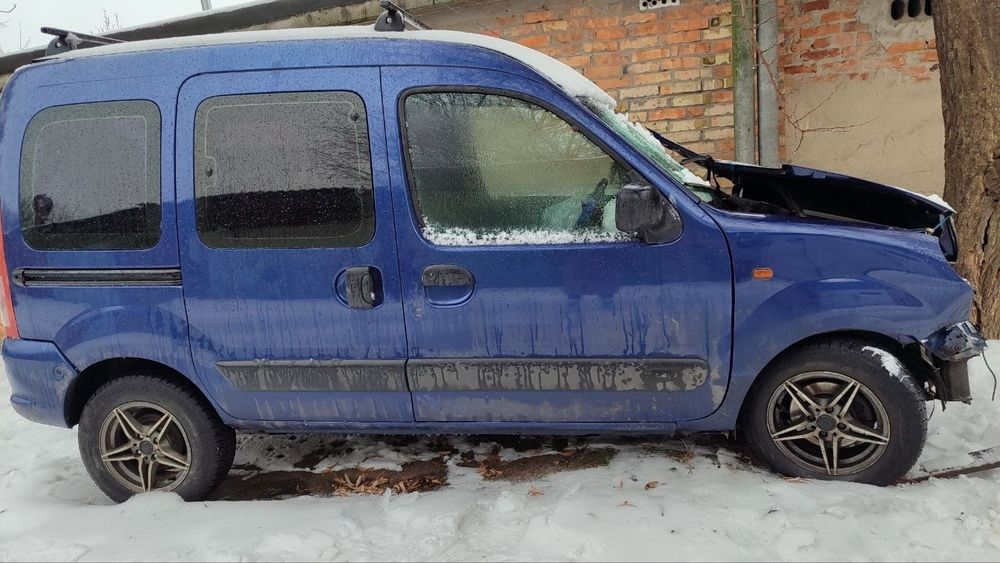 Продам рено кенго 2003 год 1.4 бензін