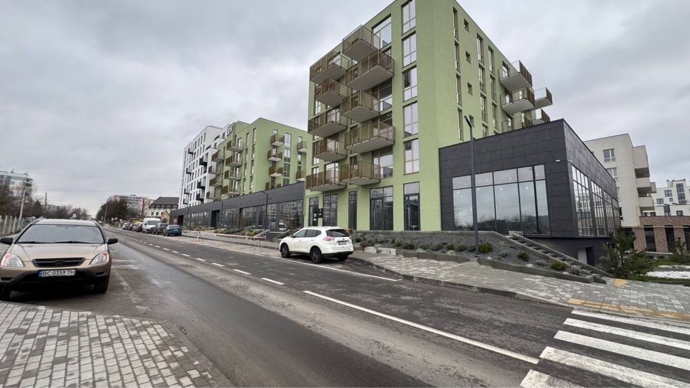 Оренда  фасадного приміщення у ЖК lux Gallery 162,1 м2