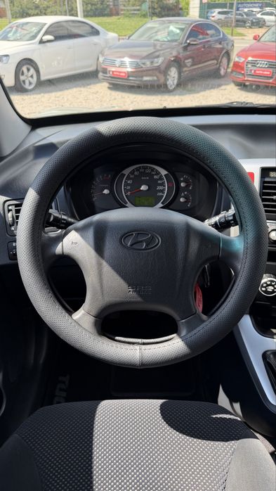 Hyundai Tucson Хюндай Тюксон 2007р 2,0 бенз 5МКПП 175т км НЕФАРБОВАНИЙ