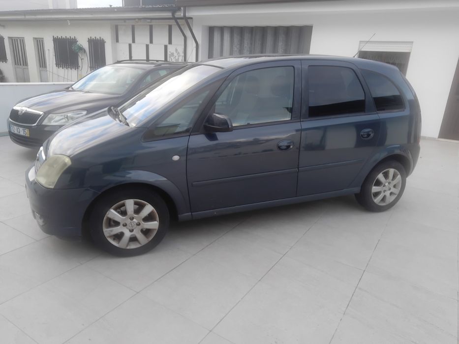 Opel CDTI impecável.