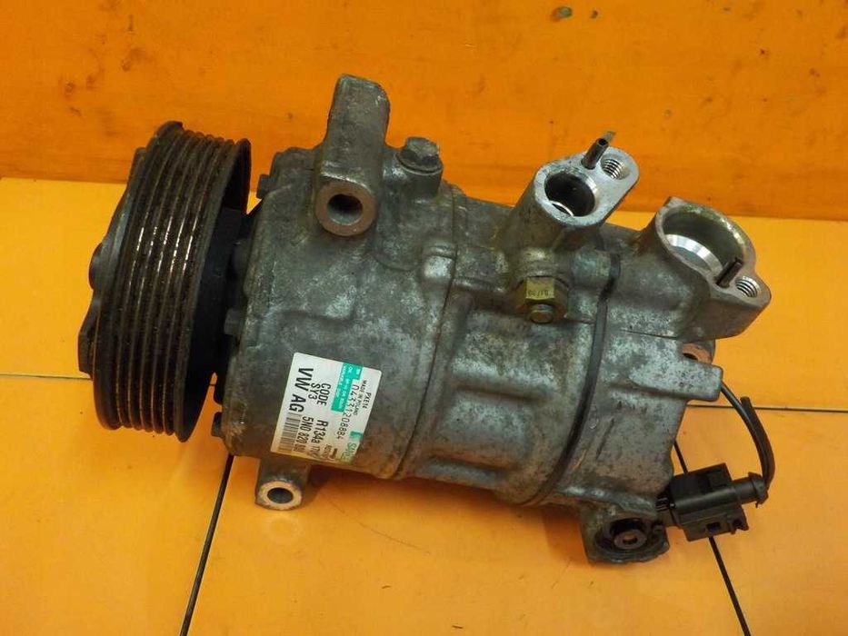 Компрессор кондиционера Volkswagen Passat 2.0 tdi Golf Touran Caddy