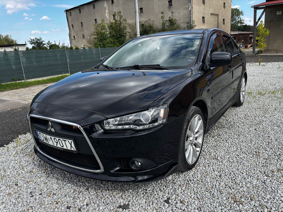Mitsubishi Lancer