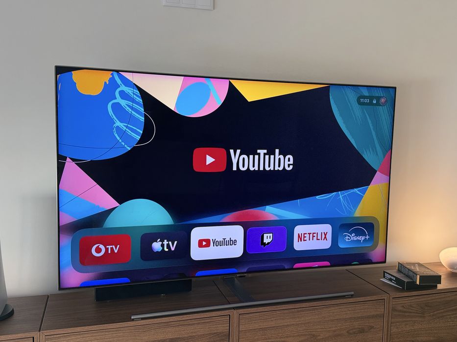 Samsung  QE65Q7FNA  QLED 4K 65” – TV + One Connect Box