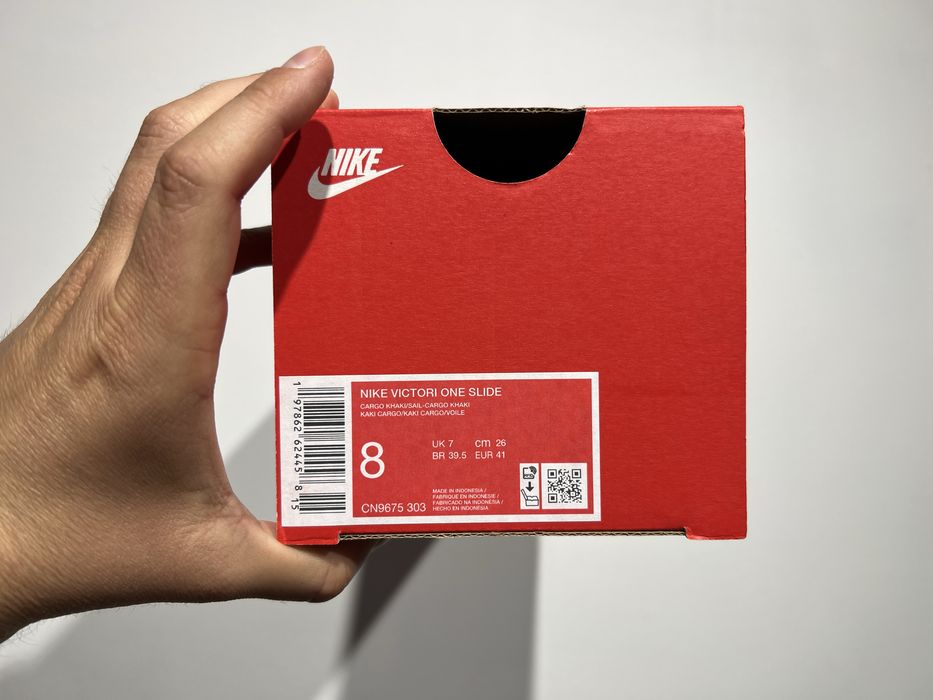 Тапочки Nike Victori One CN9675-303