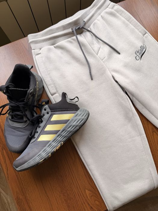НАБІР : кросівки Адідас + штани Sinsay