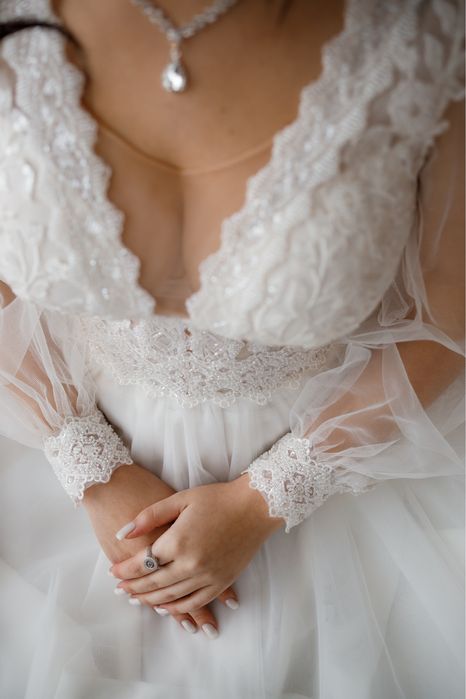 Весільна сукня