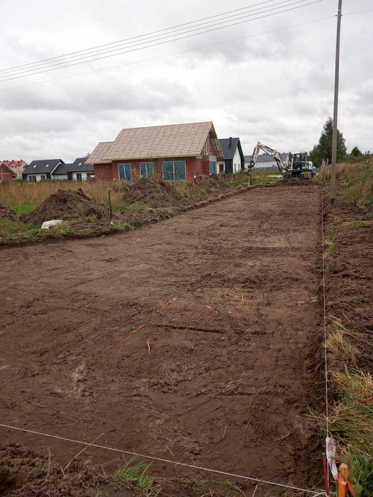 Usługi Koparką Obrotową i Prace Ziemne
