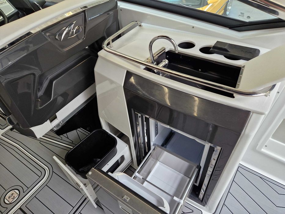 jacht motorowy Monterey 298 SS 2023r