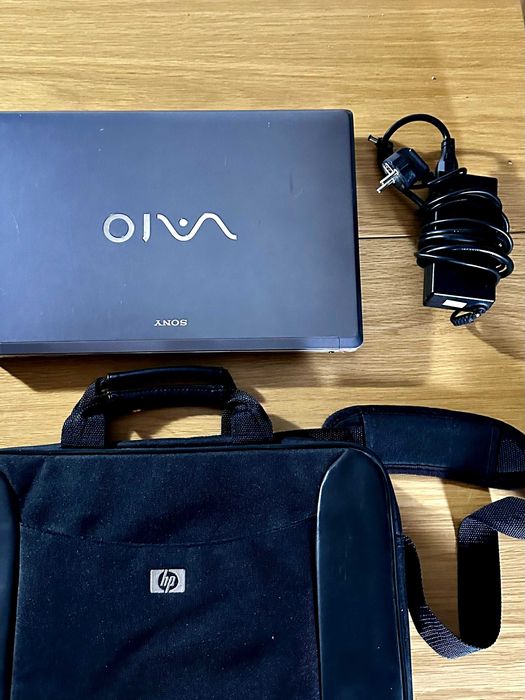 Sony VAIO VGN-F21L 17" / SPRAWNY / Intel 2.0GHz / 4GB RAM / Windows 7