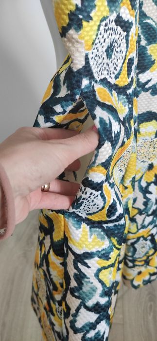 Vestido efeito floral