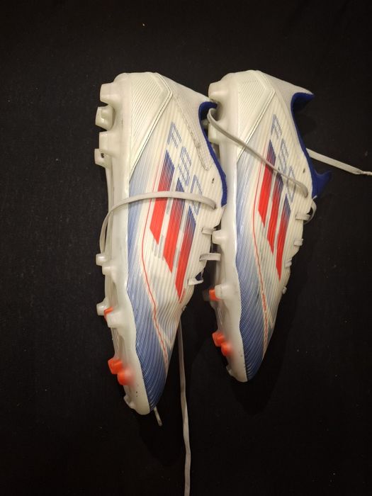 Korki adidas f50 kolor biały podeszwa fg/mg