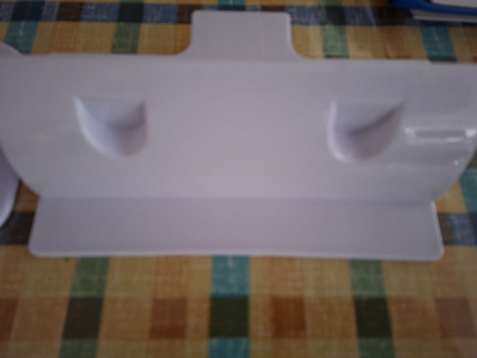 Suporte para painel solar autocaravana.