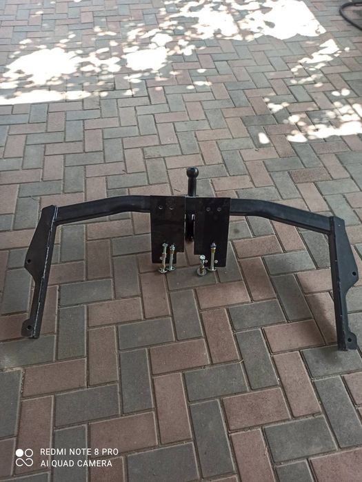 Продаю причепне до Мазди