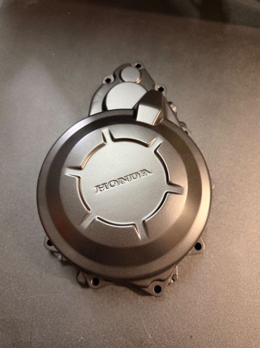Tampa alternador CB500X