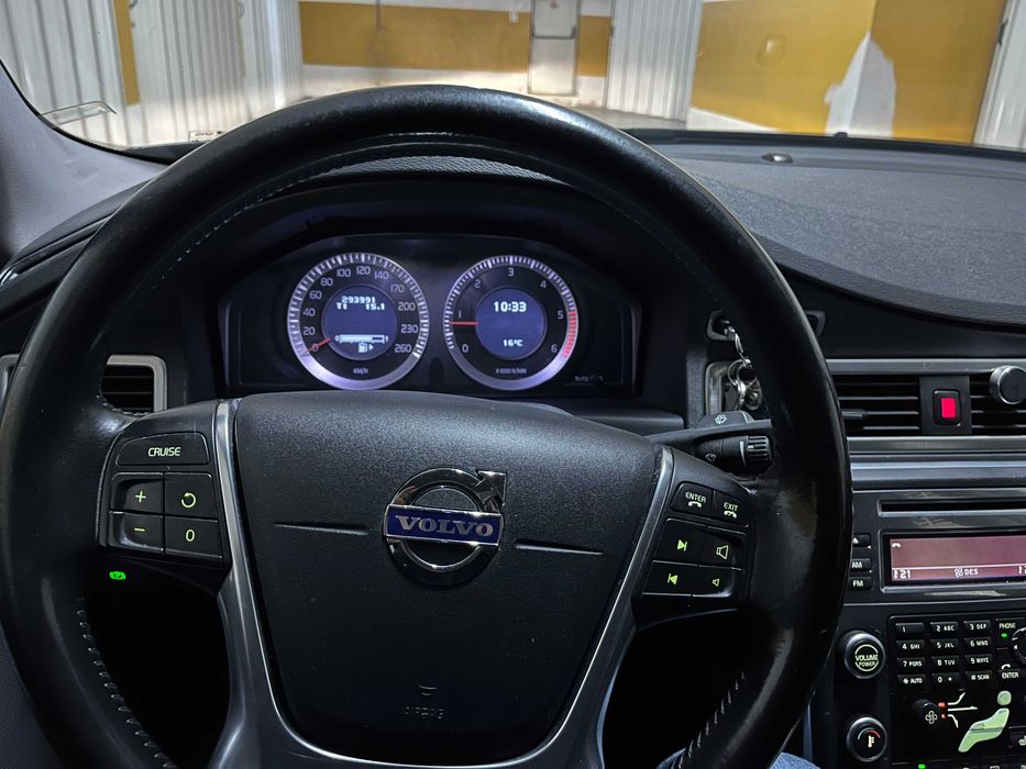 VOLVO S 80 MOMENTUM, em muito bom estado — photo 5
