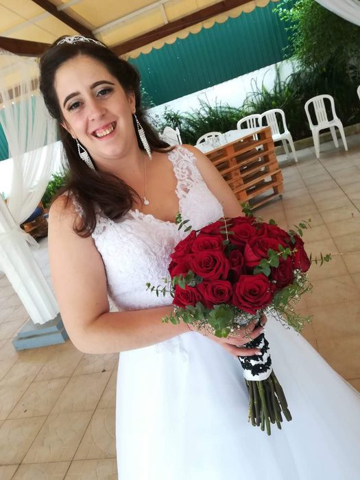 Urgente vendo Vestido de Noiva