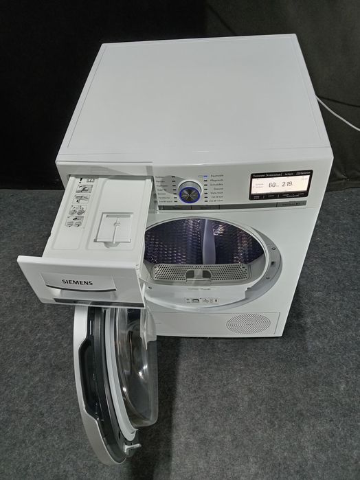 Сушильна машинка Siemens