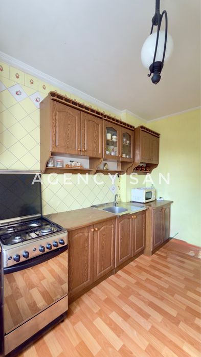 Продаж 3 квартири вул. Харківська