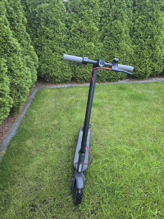 Xiaomi Electric Scooter 4 Pro NE + Ładowarka