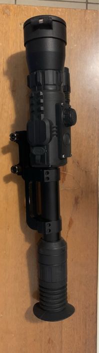 Приціл нічного бачення Yukon Photon RT