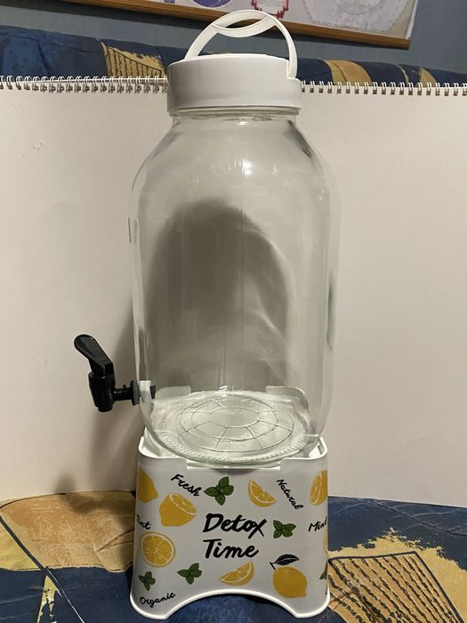 Диспенсер для напоїв лимонадник банка з краном 5 л дозатор лимонадниця