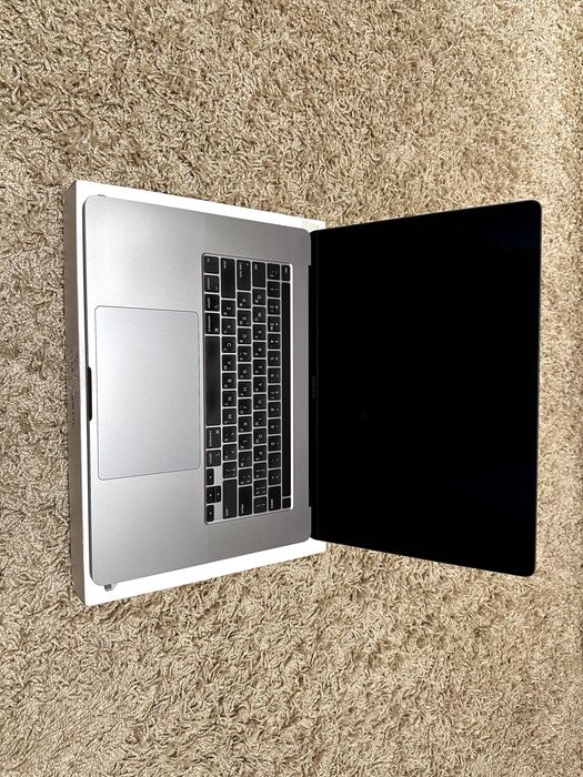 Ідеальний MacBook Pro 16" 2019 TouchBar, intel core i9, DDR4-16GB, SSD-1TB, 550pro
