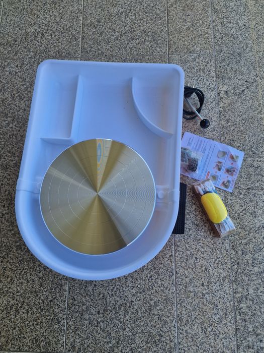 Roda de Cerâmica Elétrica  de 11 polegadas (28 cm)
