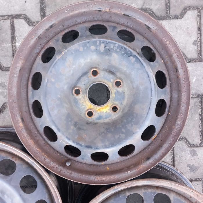 Felga Stalowa 6,5jx16 ET50 5x112 (B2281)