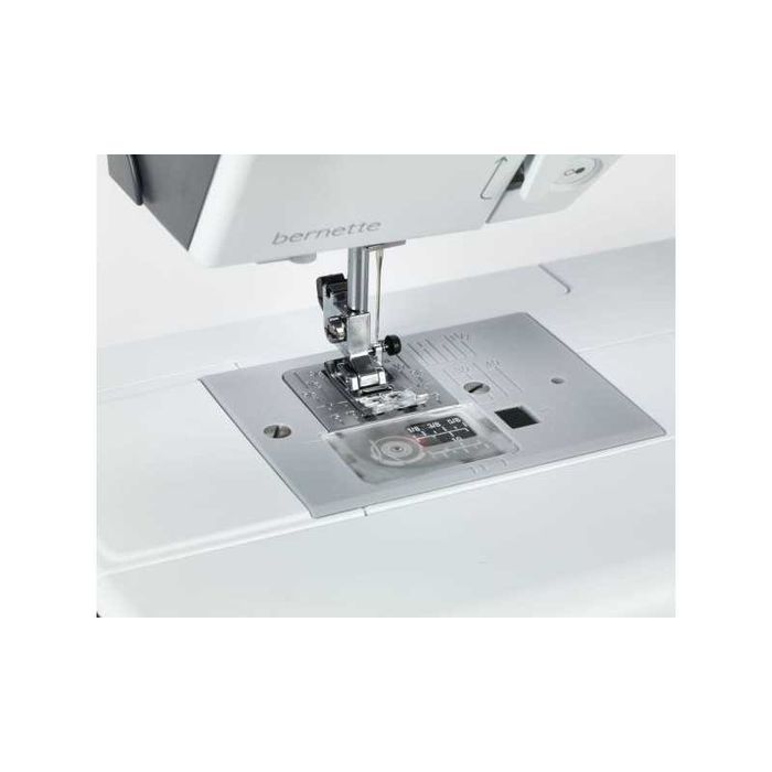 Швейна машина Bernina Bernette B37 НАЙНИЖЧА ЦІНА!