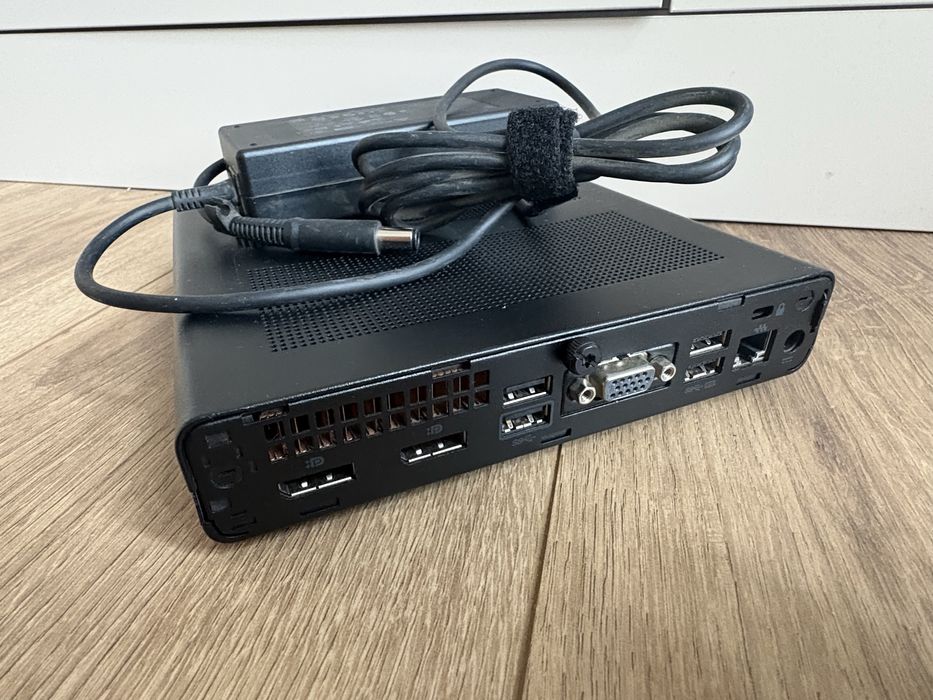 Hp 800 g5 desktop mini pc intel i5-9500 8GB RAM