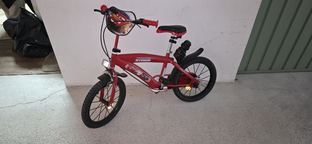 Vendo bicicleta para criança