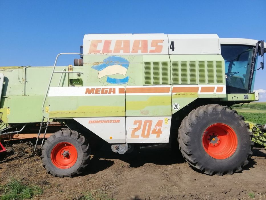 Продам комбайн МЕГА 204